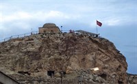 Temenni Tepesi ve  Kılıçaslan Gazi Türbeis