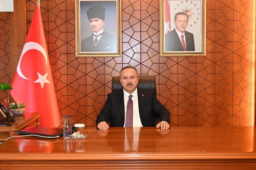 Valimiz Ali Fidan'ın 2023-2024 Eğitim Öğretim Yılı Mesajı
